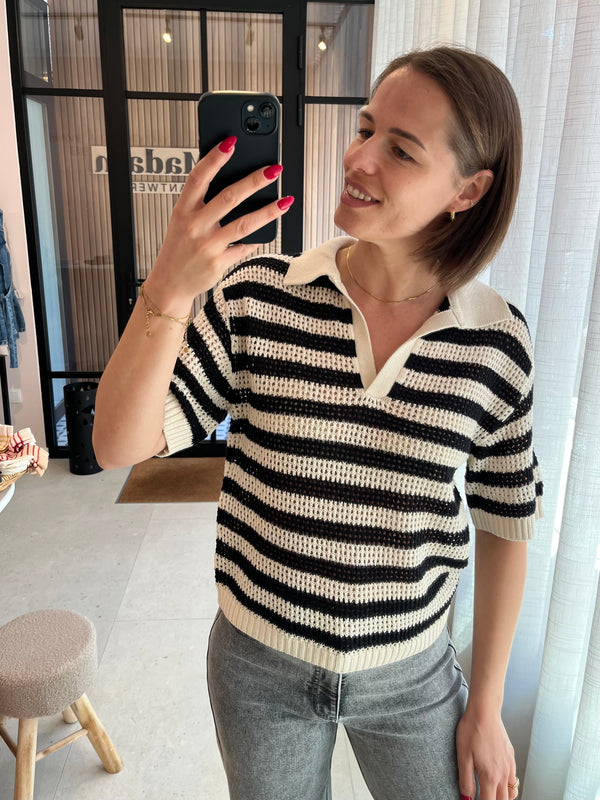 JDYTIKKA S/S POLO PULLOVER KNT NOOS Birch BLACK top korte mouwen polo v-hals gestreept beige zwart gehaakt