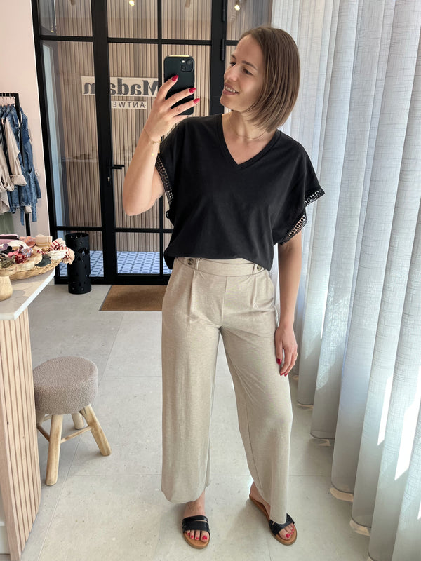 JDYbirdie geggo long pant jrs noos chateau gray melange losvallende broek sierknopen soepele lichte stof zomerbroek beige taupe