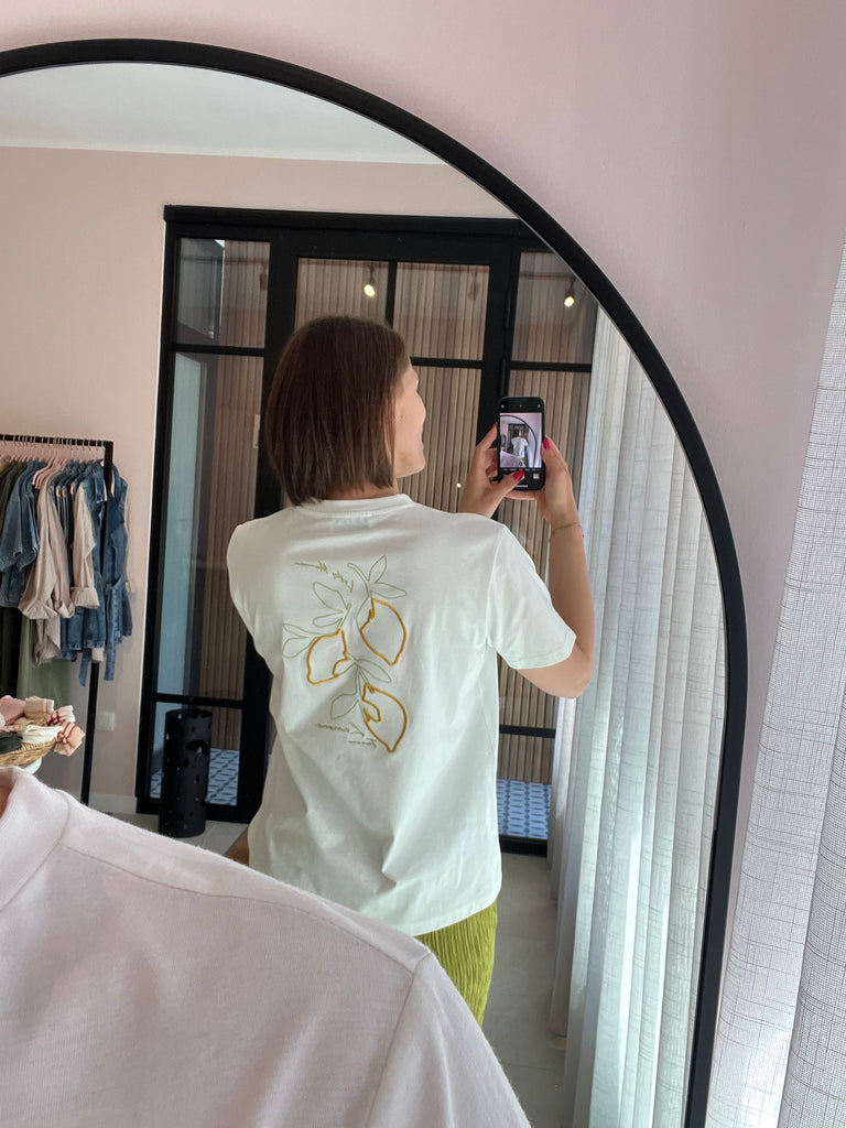 Lofty Manner t-shirt Elin white ronde hals korte mouwen wit groen geel 