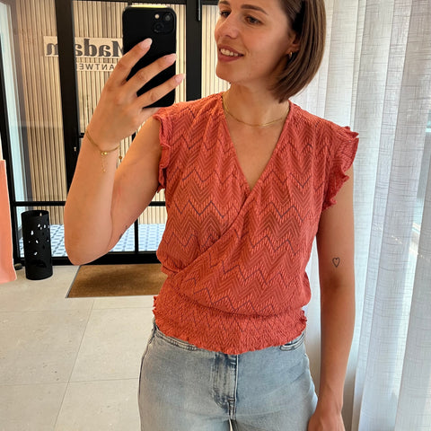 lofty manner top samara pink mouwloze overslag top koraal
