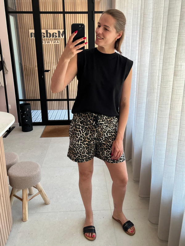 fqkassy shorts burro w black freequent short set leopard
