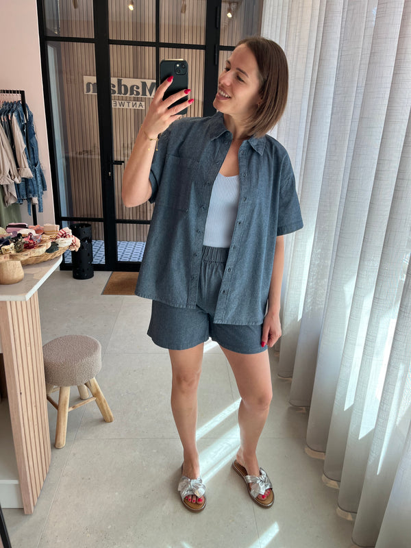 PCMIA SS DENIM SHIRT MM WVN medium blue denim pieces jeans top denim blouse jeanshemd set donkerblauw