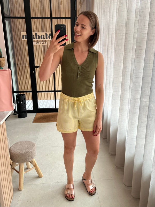 JDYjane mw shorts wvn dia lemon drop yellow com short geel oranje