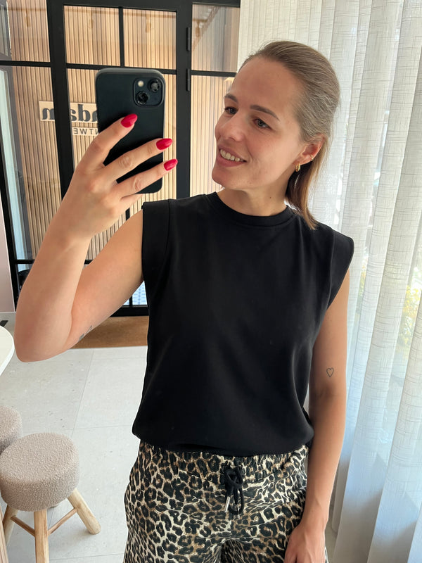 PCCHILLI SUMMER SL TOP UB NOOS BC black pieces mouwloze top zwart