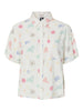 PCTRINIQUE SS SHIRT WVN FC BC Cloud Dancer Multi color cowboy print blouse wit pieces
