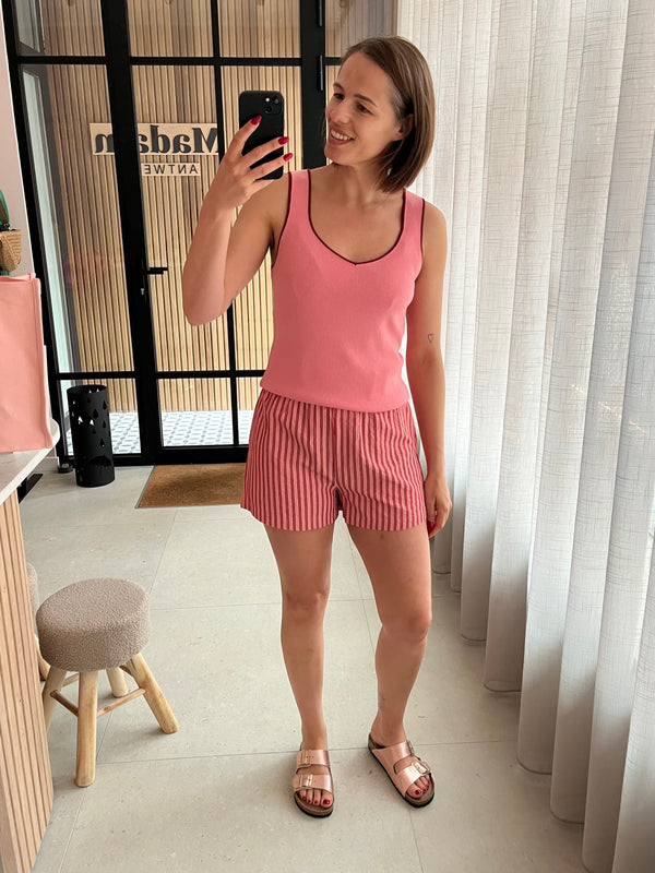 ydence knitted top lenny soft pink stone red mouweloze top v-hals roze