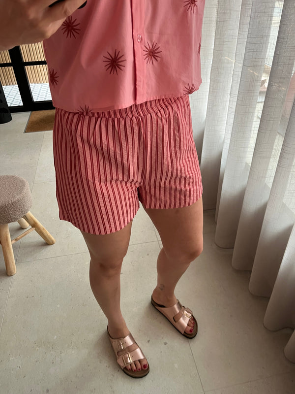 ydence short belle pink dark red roze