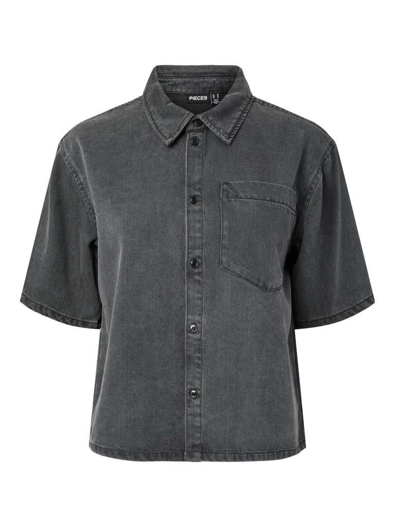 PCSMIDI SS DENIM SHIRT dark grey denim jeanshemd korte mouwen grijs